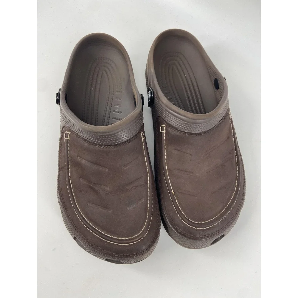 CROCS brand style